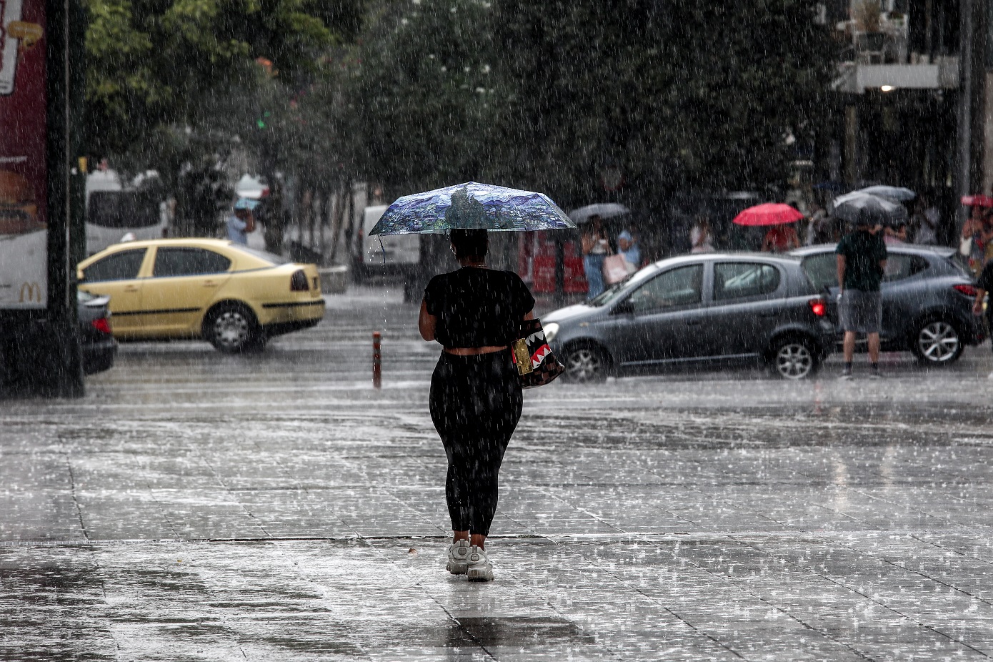 Καταστροφές και θύματα από τη κακοκαιρία Κασσάνδρα στη Δυτική Ελλάδα