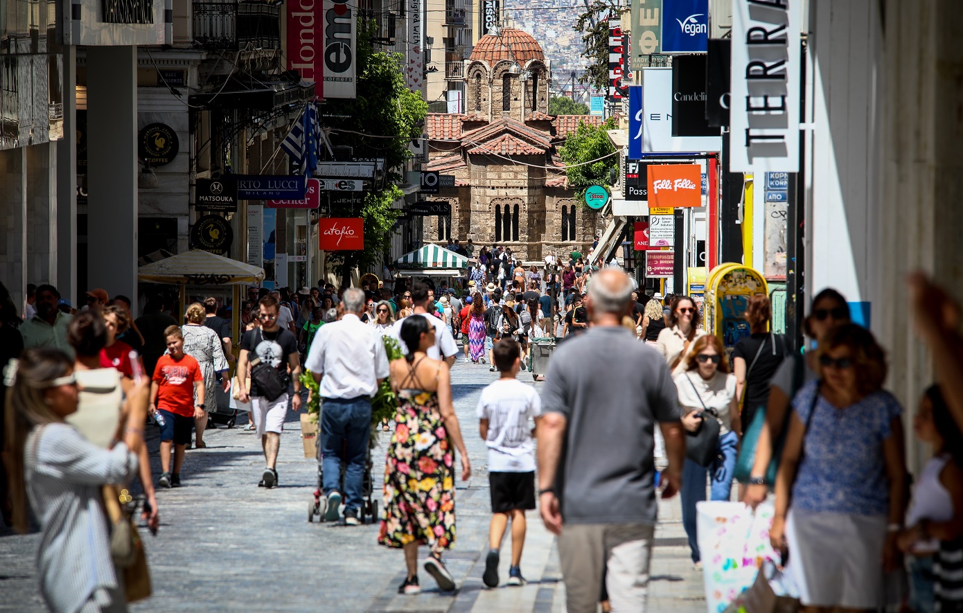 Μείωση του Όγκου Πωλήσεων στο Λιανικό Εμπόριο Τον Ιούλιο του 2024