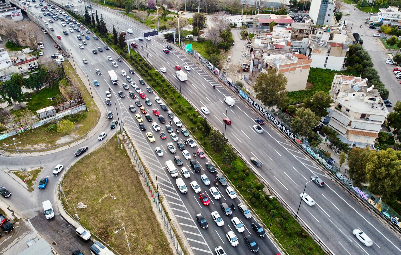 Κίνηση και Καθυστερήσεις στους Κεντρικούς Δρόμους της Αττικής Σήμερα